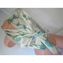 šála silk Top stav