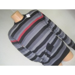 svetr vlněný Top stav