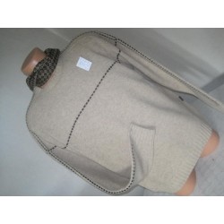 svetr BOSS s lanou virgin...