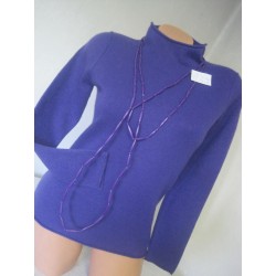 stojáček z finest cashmere...