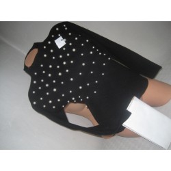 svetr vlněný s perličkami