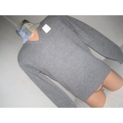 svetr z pure new wool